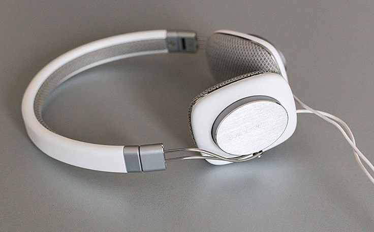 Bowers & Wilkins P3 (6)_.jpg
